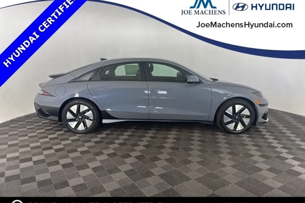 2024 Hyundai Ioniq 6 SE photo 1
