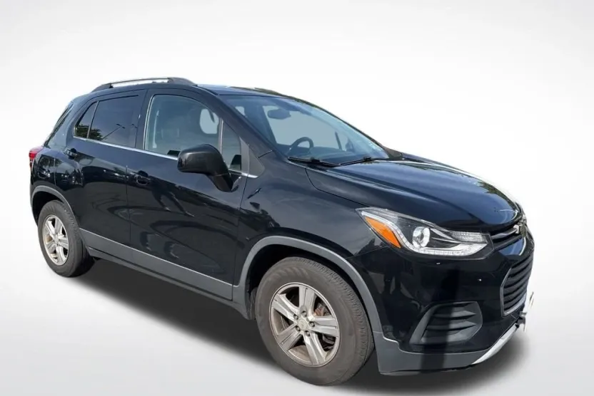 2017 Chevrolet Trax LT photo 1
