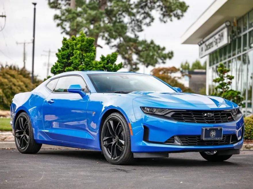 2024 Chevrolet Camaro 3LT photo 1