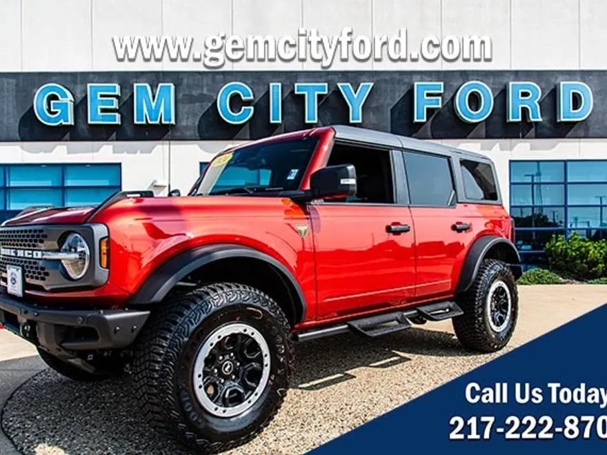 2024 Ford Bronco Badlands photo 1