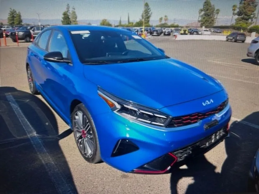 2024 Kia Forte GT photo 1