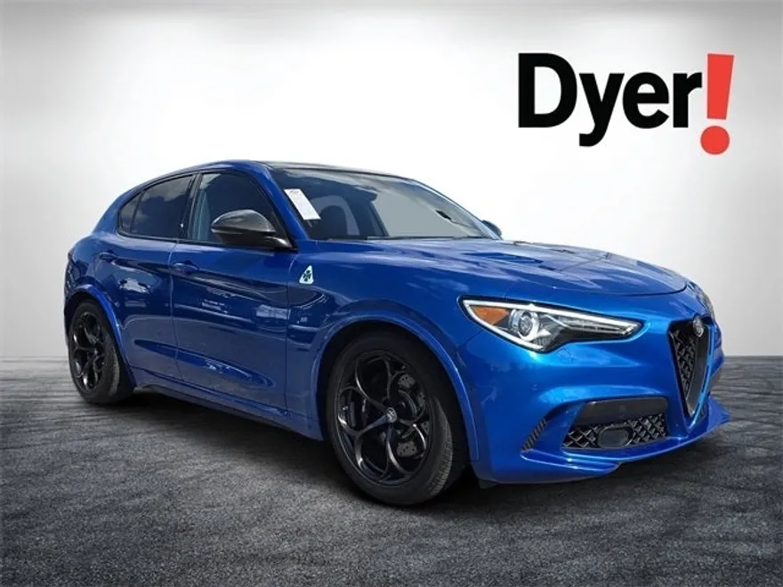 2018 Alfa Romeo Stelvio Quadrifoglio photo 1