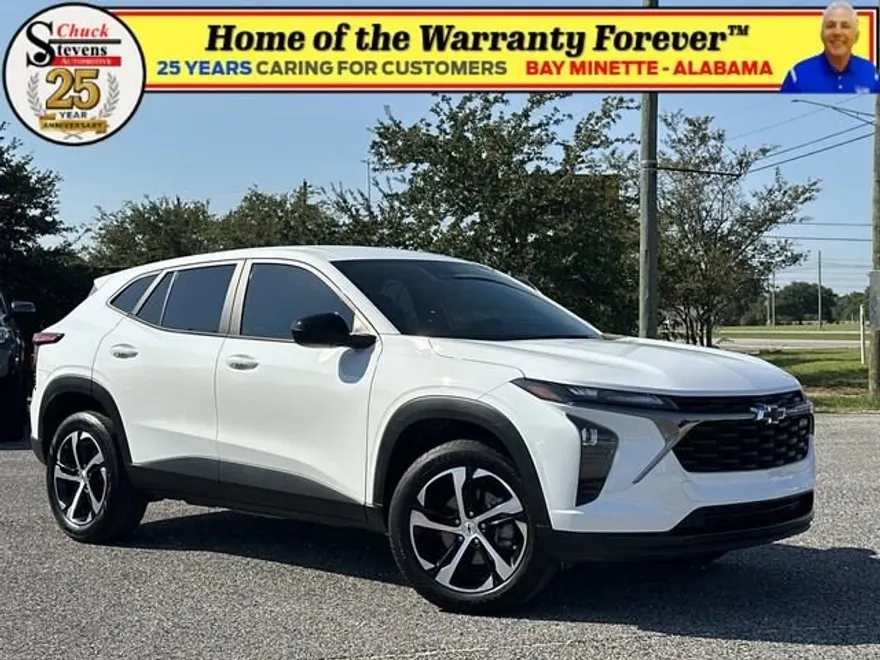 2024 Chevrolet Trax photo 1