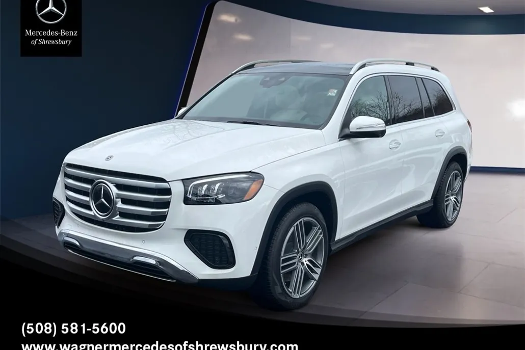 2025 Mercedes Benz GLS 450 4MATIC photo 1