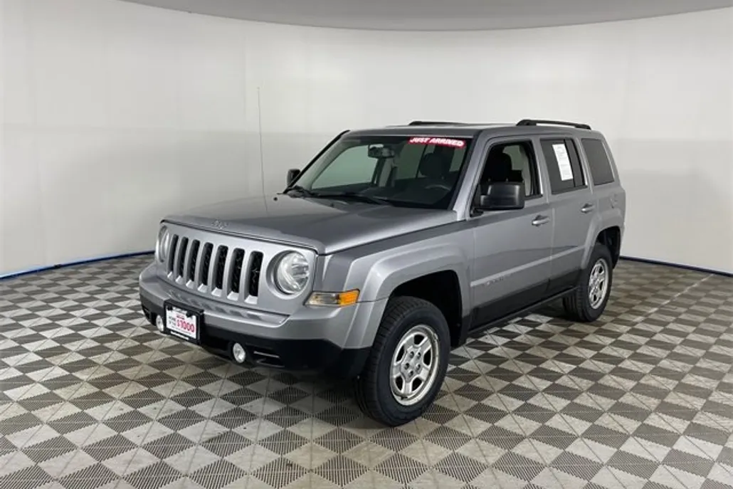 2017 Jeep Patriot Sport photo 1