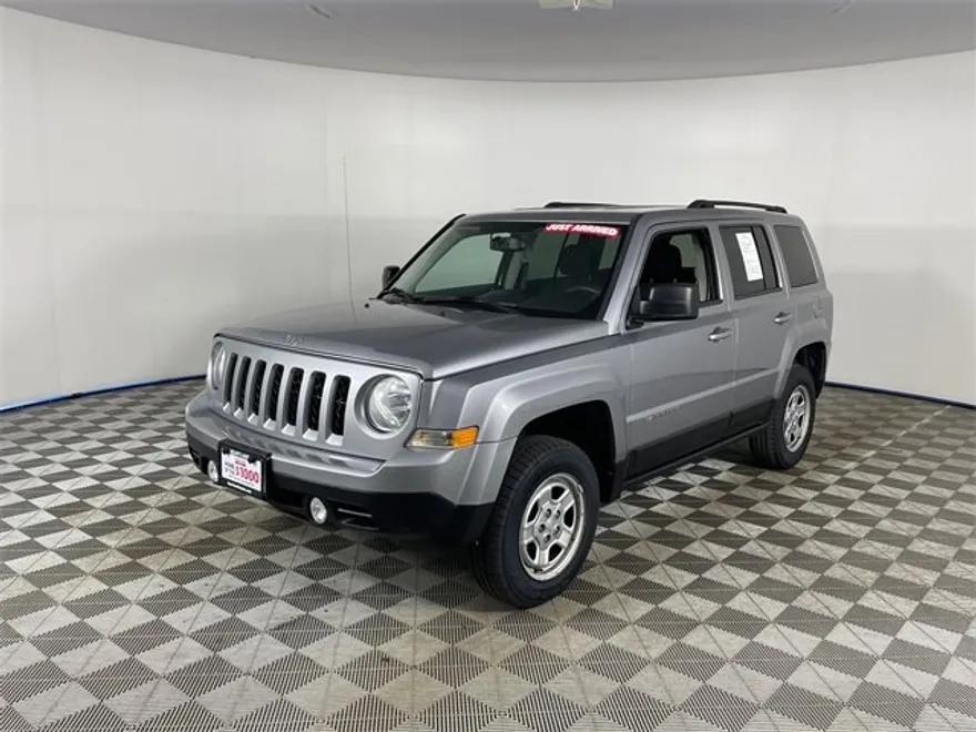 2017 Jeep Patriot Sport photo 1