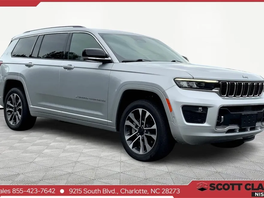 2022 Jeep Grand Cherokee Overland photo 1