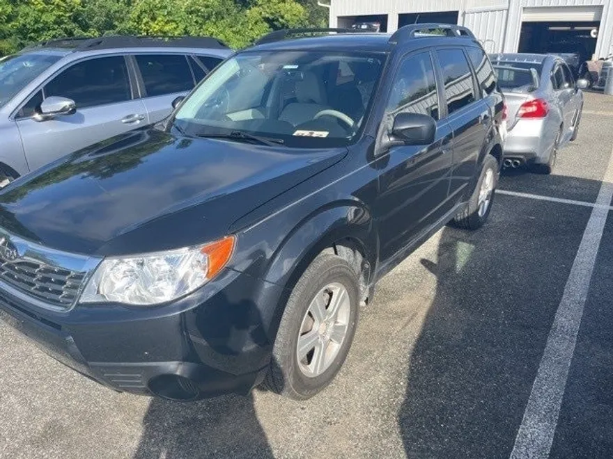 2012 Subaru Forester 2.5X photo 1