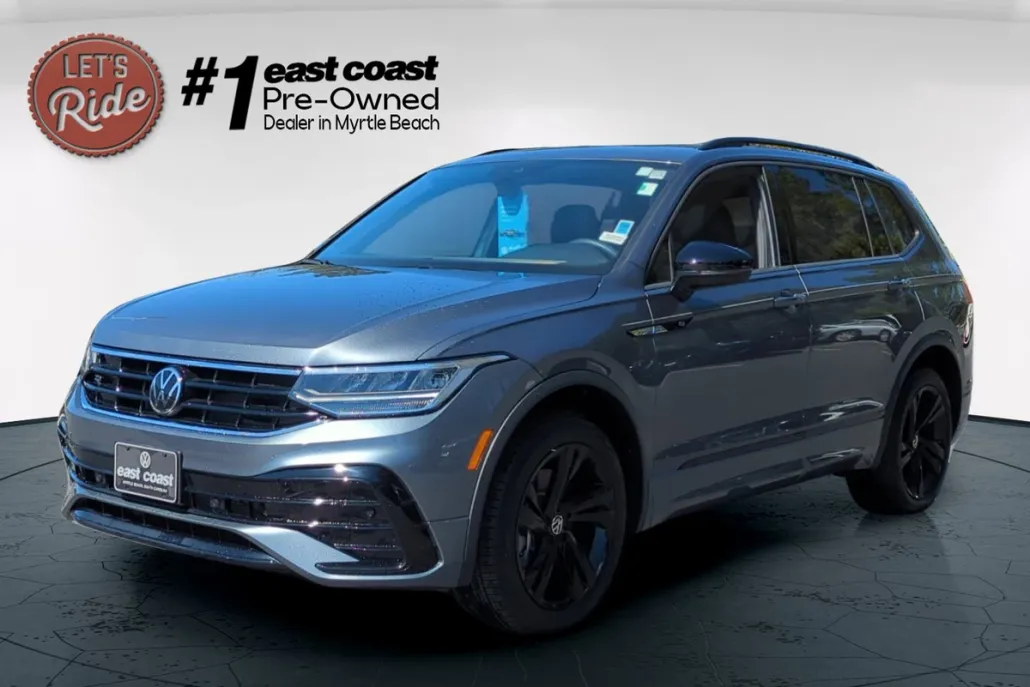 2024 Volkswagen Tiguan SE R-Line Black photo 1