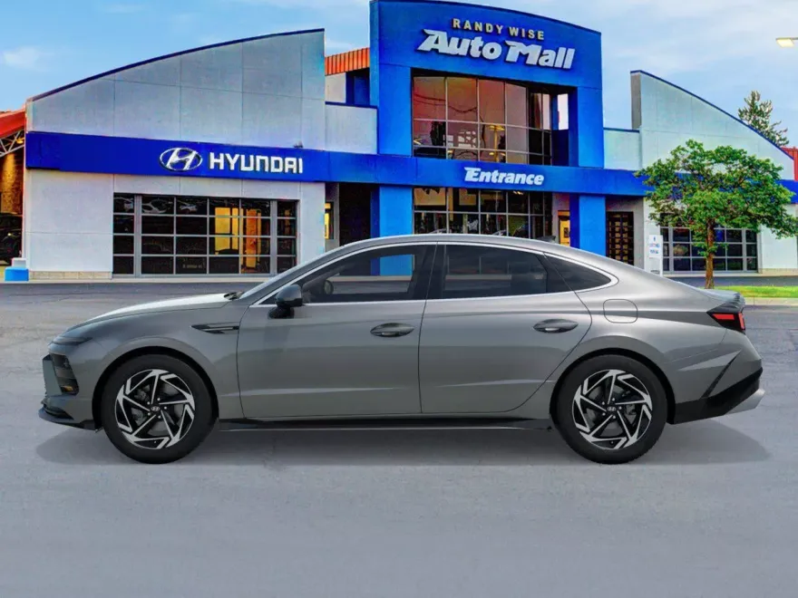 2026 Hyundai Sonata SEL Sport photo 1