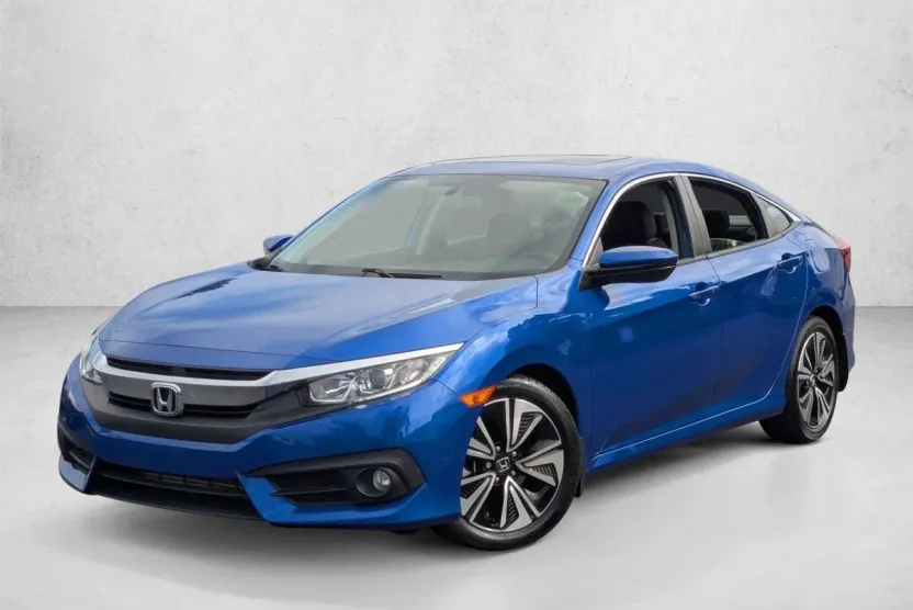 2018 Honda Civic EX-T photo 1