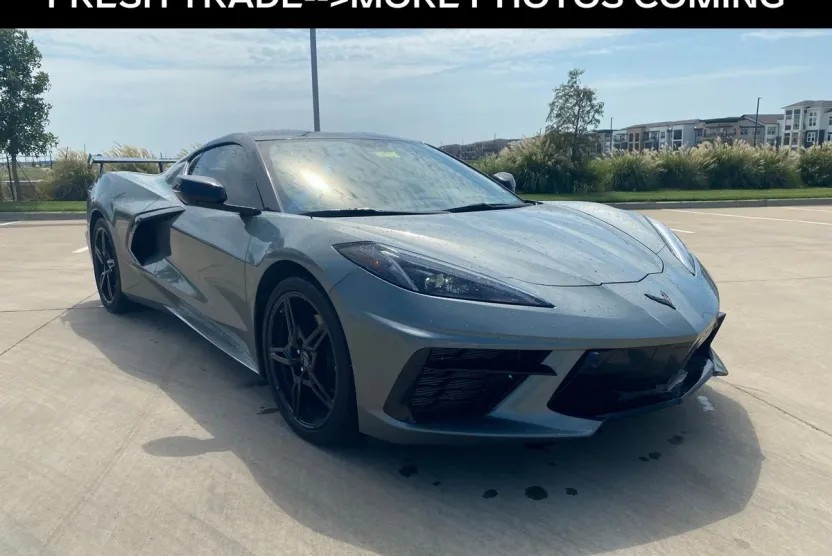 2022 Chevrolet Corvette Stingray 2LT photo 1