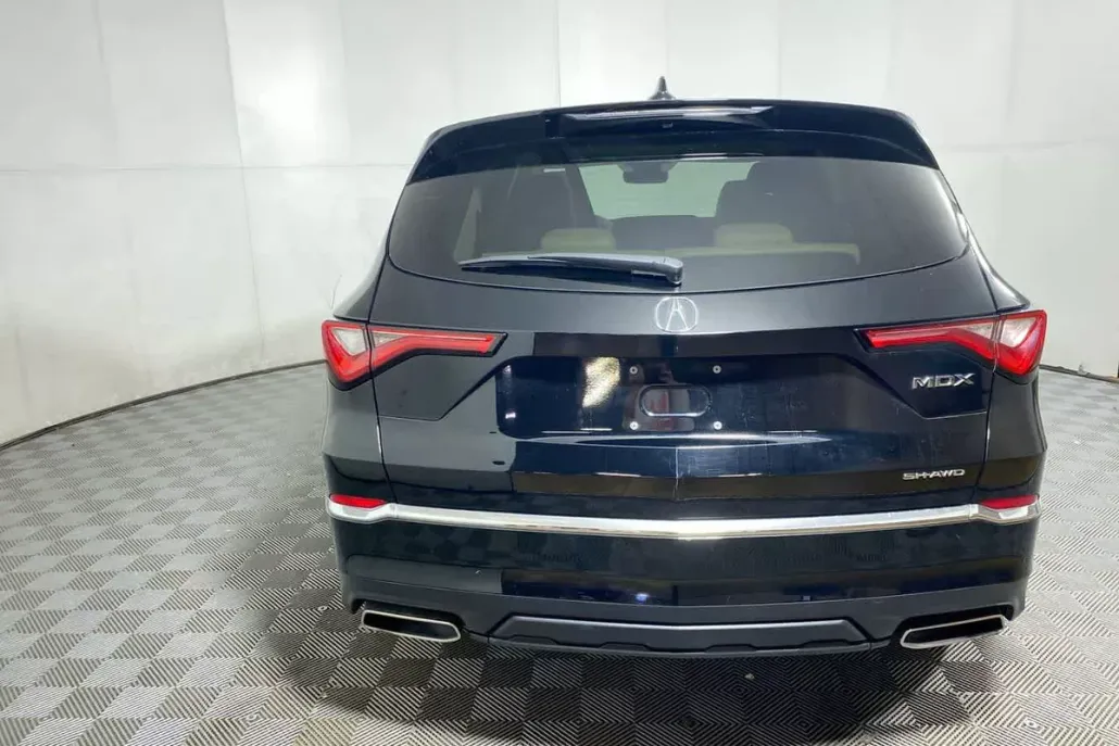 2023 Acura MDX SH-AWD photo 1