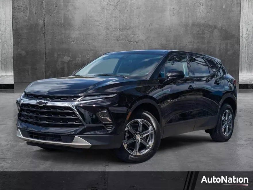 2025 Chevrolet Blazer 2LT photo 1