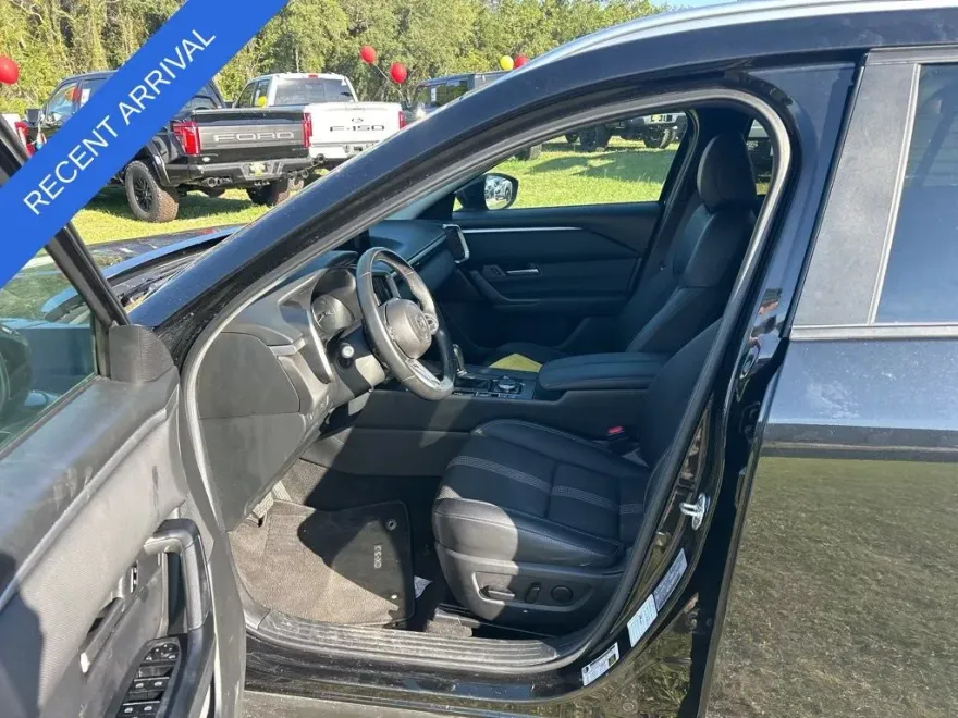 2024 Mazda CX-50 2.5 S Preferred photo 1