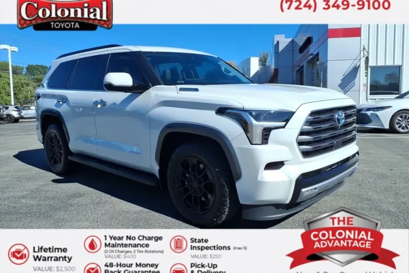2023 Toyota Sequoia Limited photo 1
