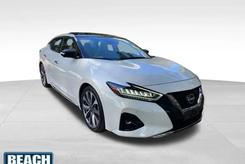 2023 Nissan Maxima Platinum photo 1