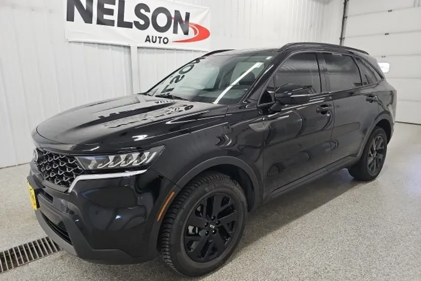 2021 Kia Sorento S photo 1