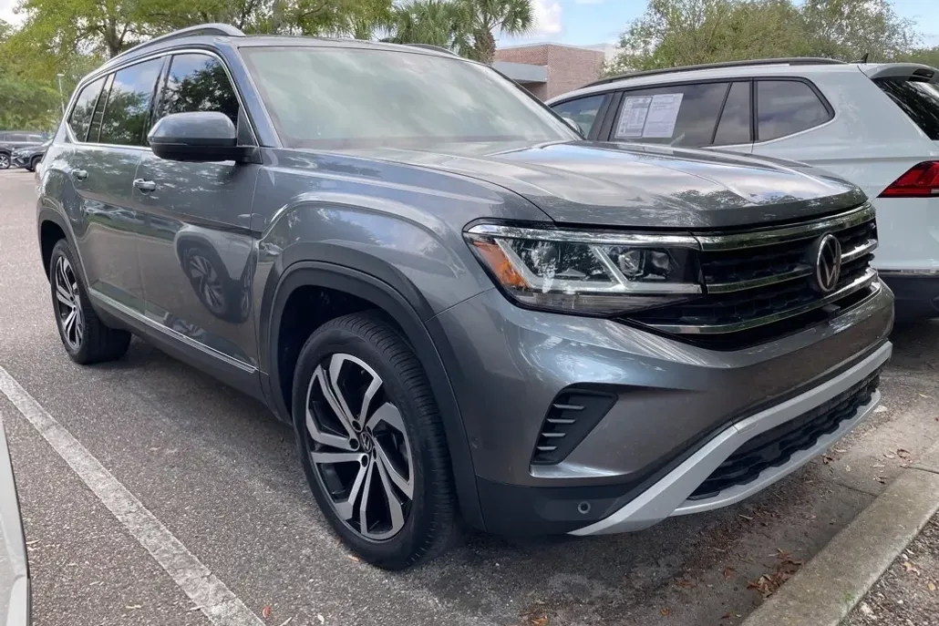 2021 Volkswagen Atlas SEL Premium photo 1