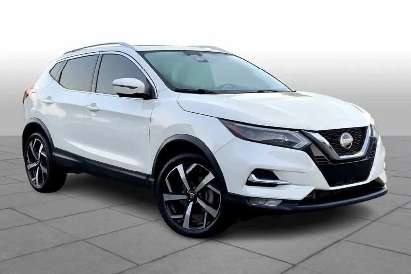 2020 Nissan Rogue Sport SL photo 1