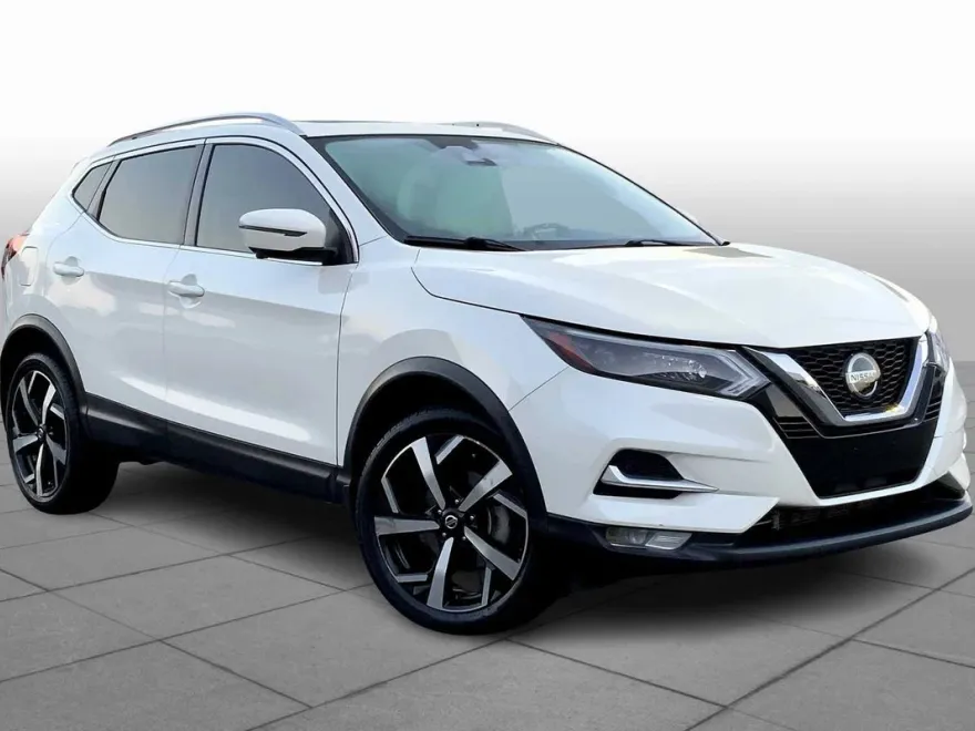 2020 Nissan Rogue Sport SL photo 1