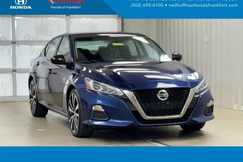 2019 Nissan Altima 2.5 SR photo 1