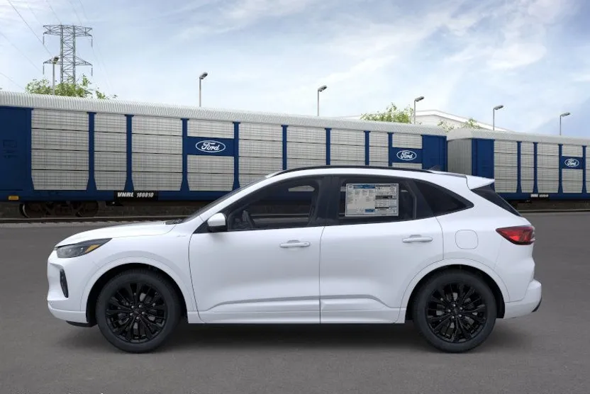2026 Ford Escape ST-Line Elite photo 1