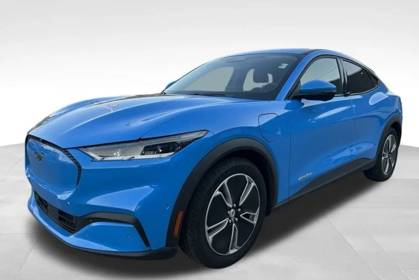 2022 Ford Mustang Mach-E Select photo 1