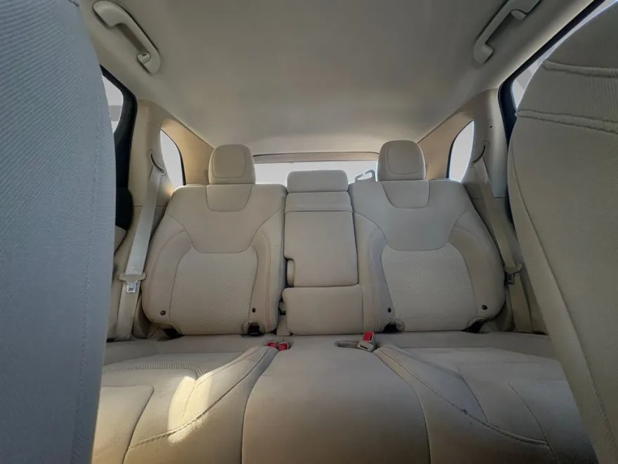 2019 Jeep Cherokee Latitude photo 1