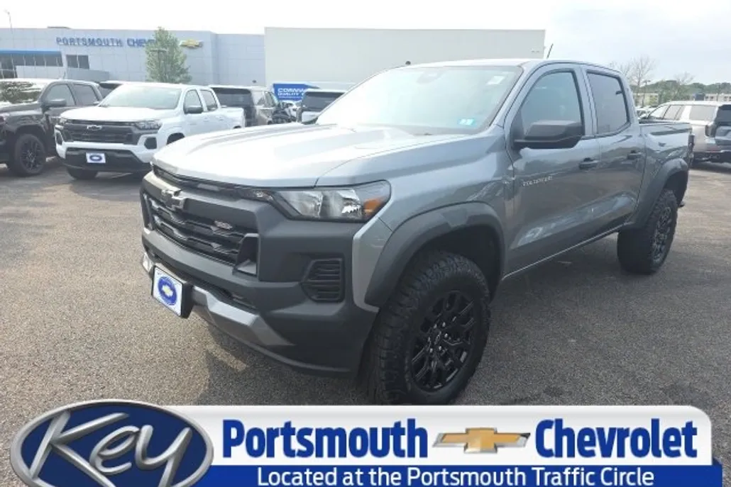 2023 Chevrolet Colorado Trail Boss photo 1