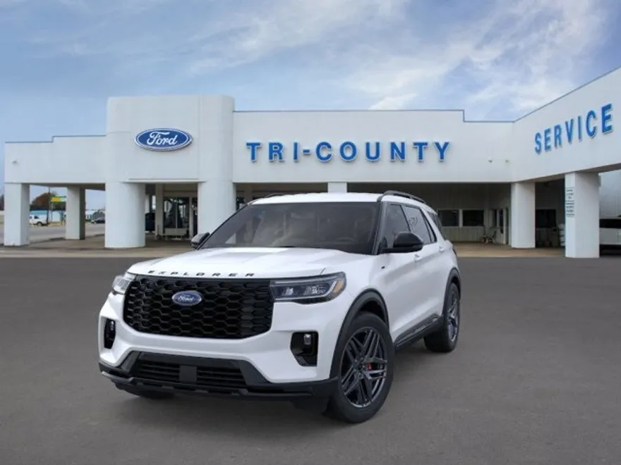 2025 Ford Explorer ST-Line photo 1