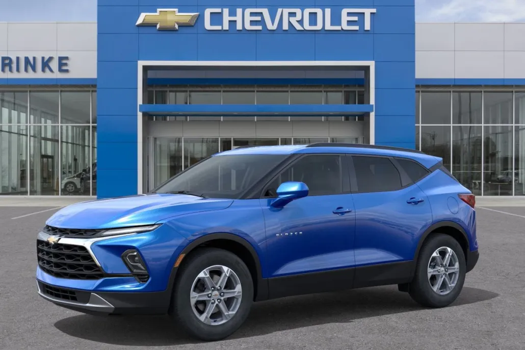 2025 Chevrolet Blazer 2LT photo 1