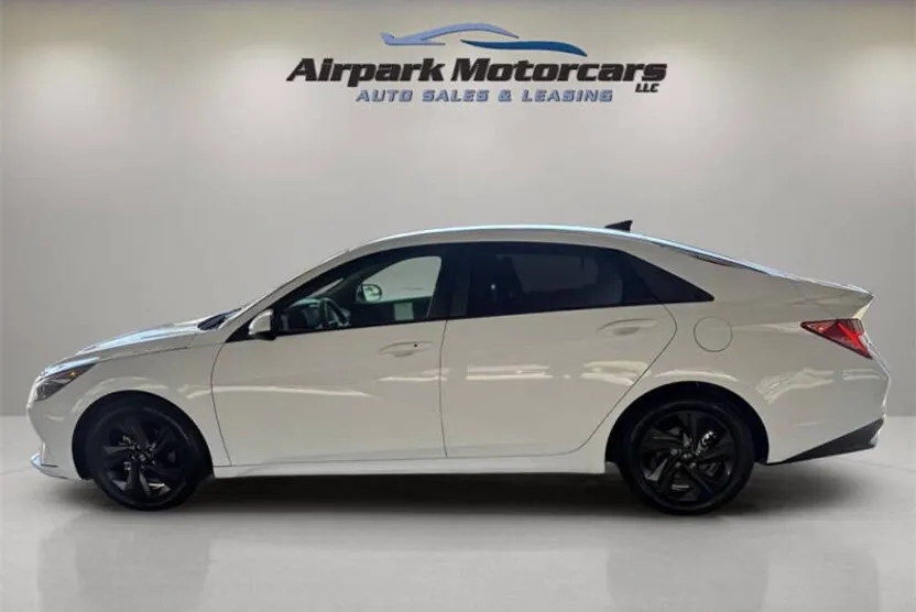 2021 Hyundai Elantra Hybrid Blue photo 1