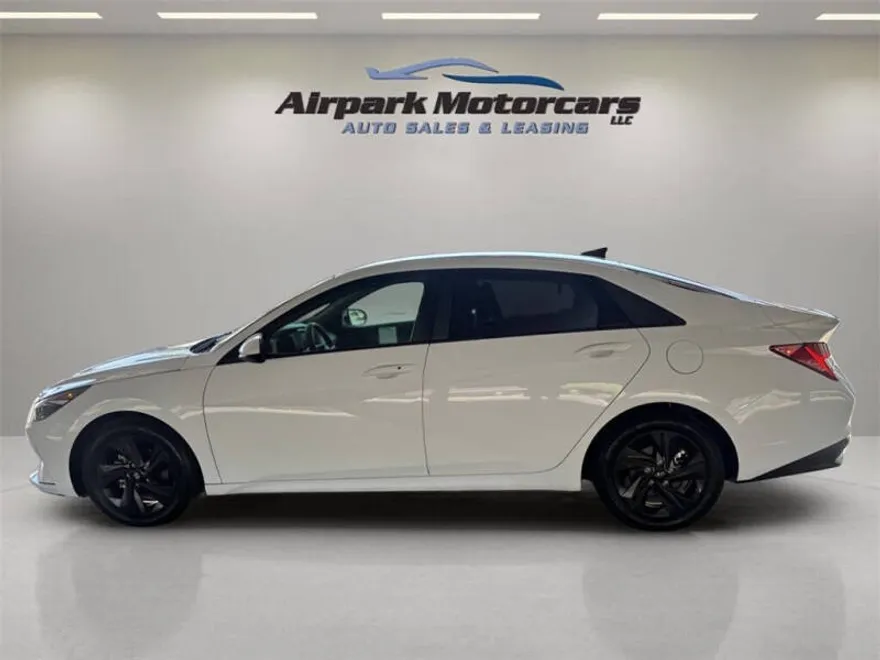 2021 Hyundai Elantra Hybrid Blue photo 1