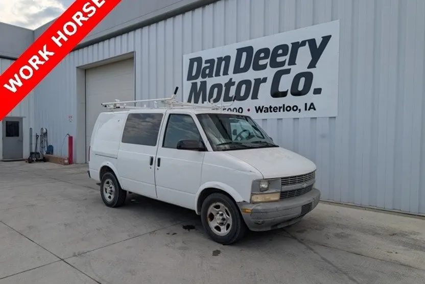 2005 Chevrolet Astro Base Cargo Van photo 1