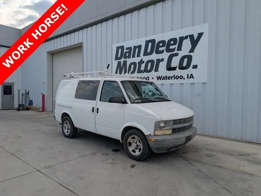 2005 Chevrolet Astro Base Cargo Van photo 1