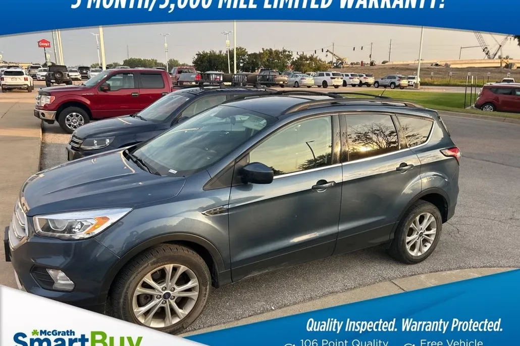 2018 Ford Escape SEL photo 1