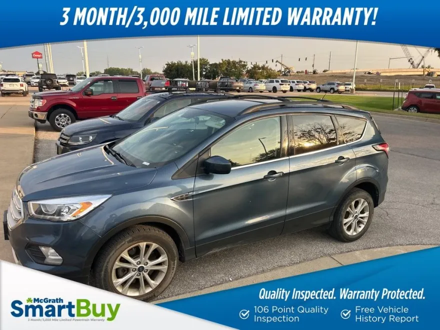 2018 Ford Escape SEL photo 1