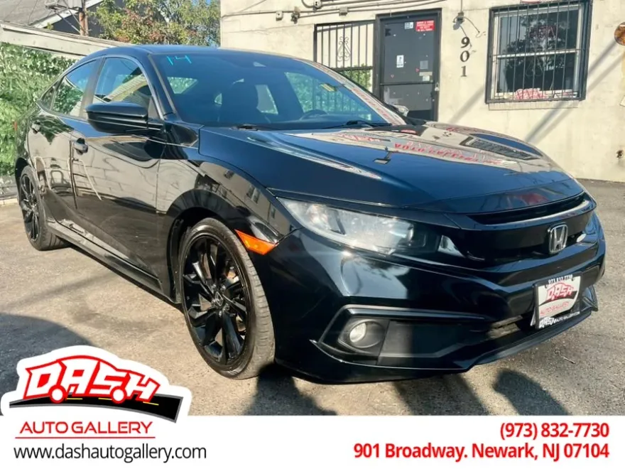 2019 Honda Civic Sport photo 1