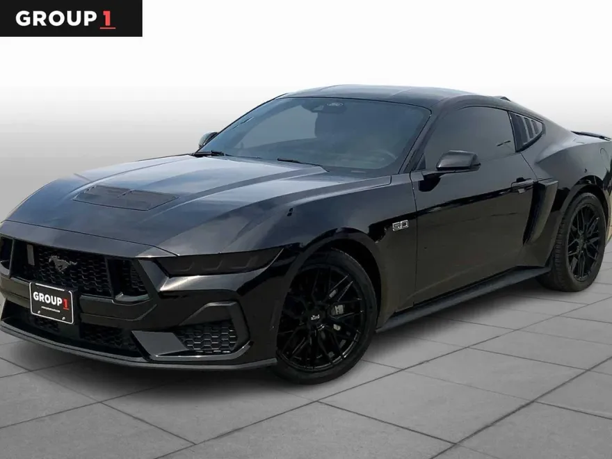 2024 Ford Mustang GT Premium photo 1
