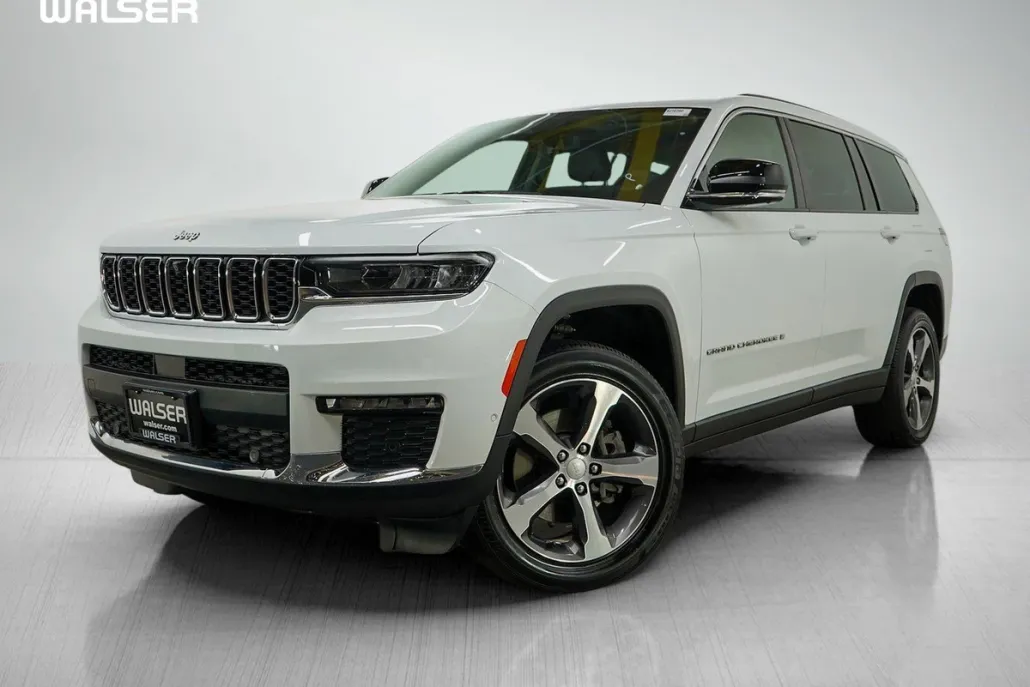 2023 Jeep Grand Cherokee Limited photo 1