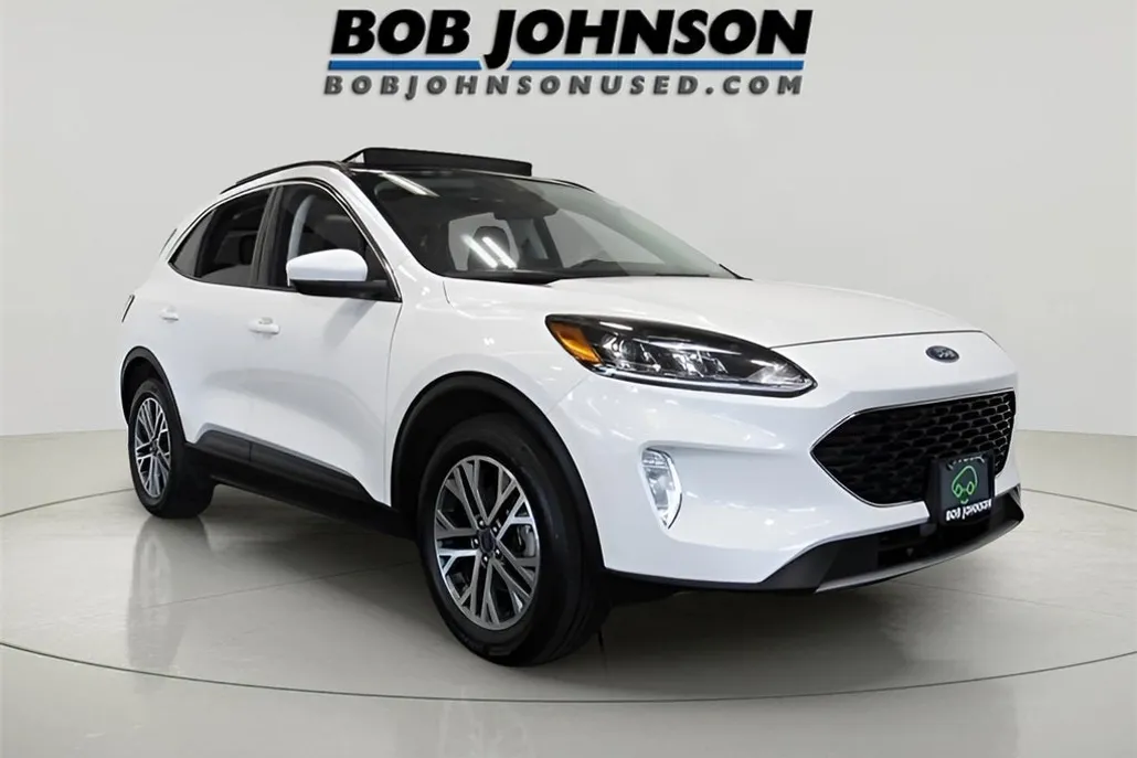 2022 Ford Escape SEL photo 1