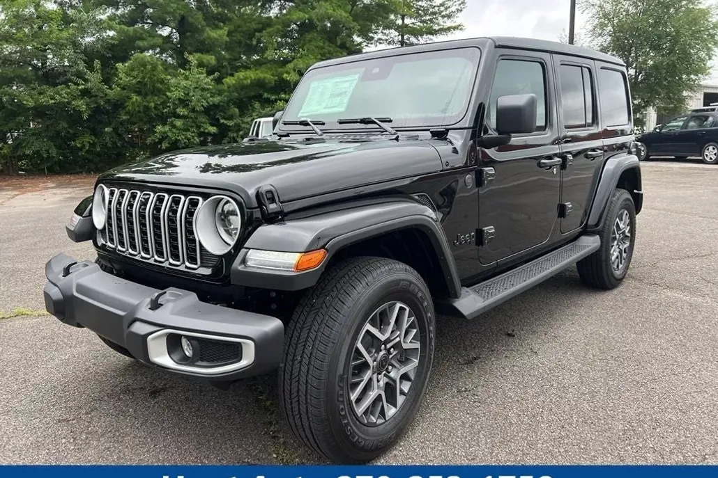 2025 Jeep Wrangler Sahara photo 1