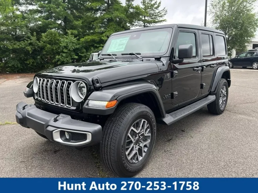 2025 Jeep Wrangler Sahara photo 1
