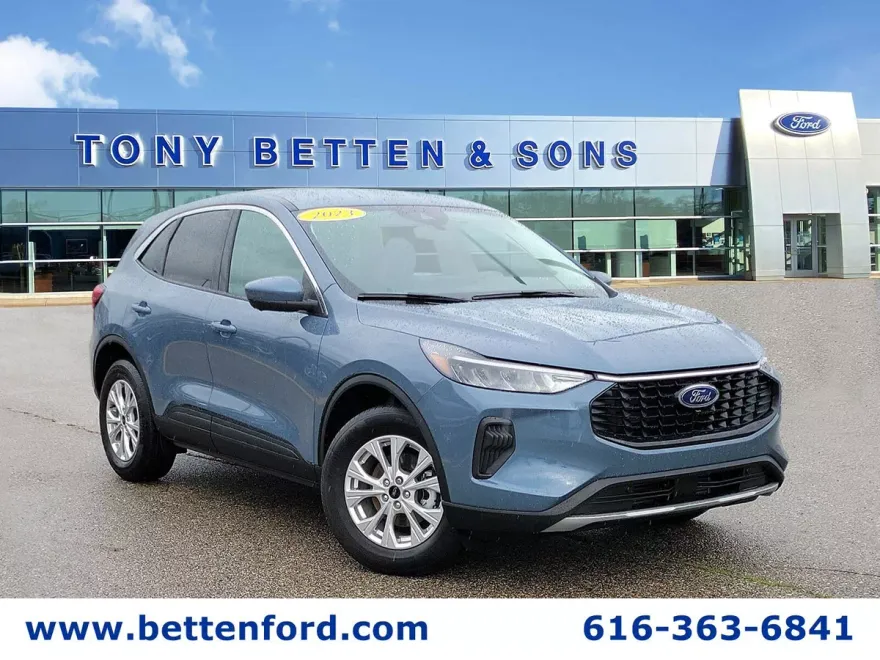 2023 Ford Escape Active photo 1