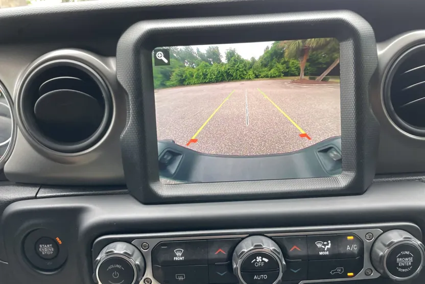 2023 Jeep Gladiator Sport S photo 1