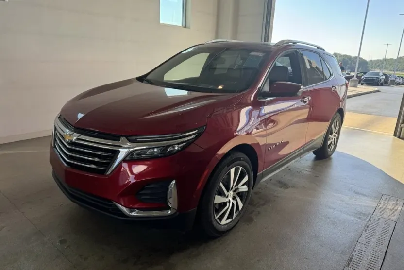 2023 Chevrolet Equinox Premier photo 1