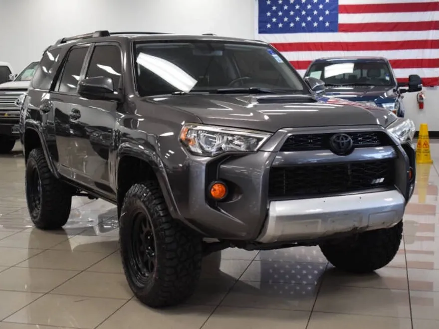 2015 Toyota 4Runner Trail photo 1