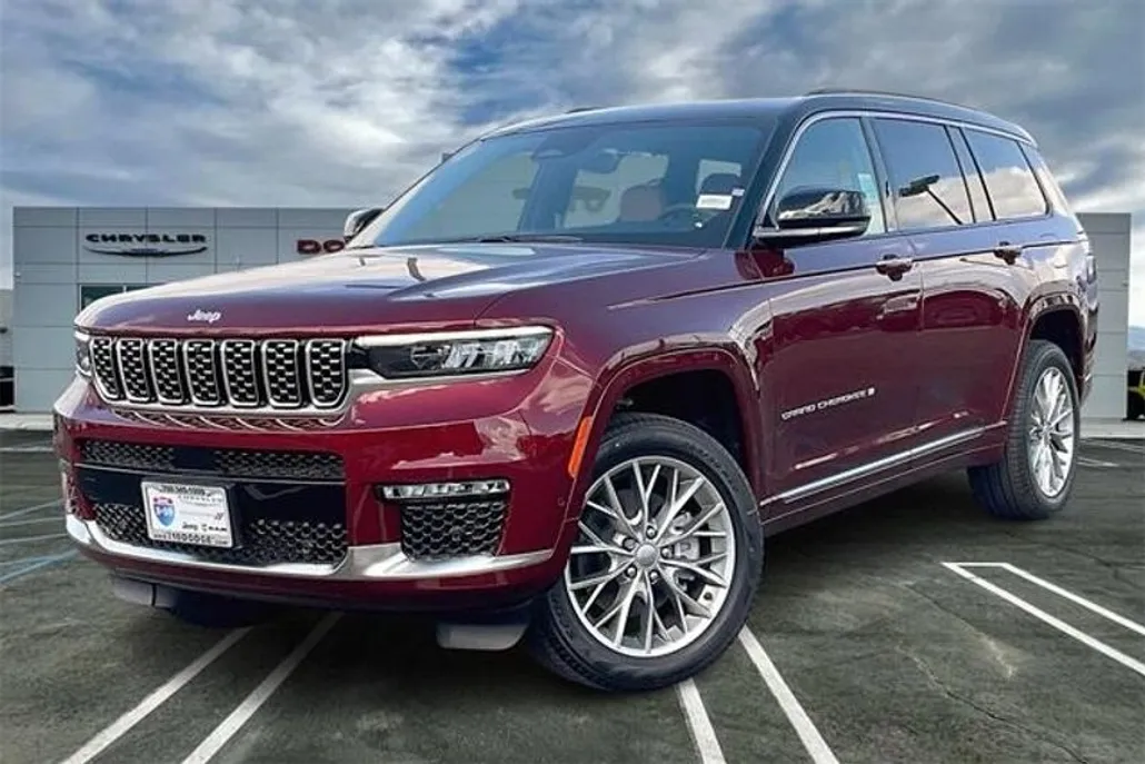 2025 Jeep Grand Cherokee L Summit photo 1