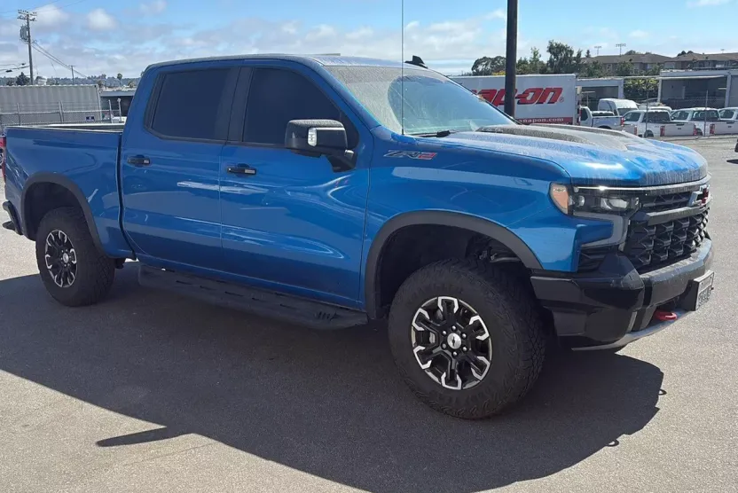 2022 Chevrolet Silverado 1500 ZR2 photo 1